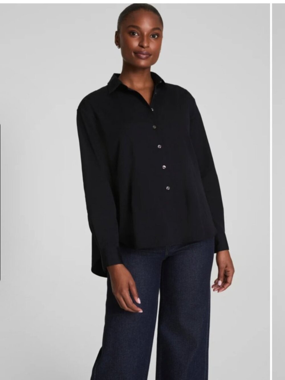 SPANX Poplin Oversized Button-Up Shirt Woman Small Black Stretch Office Classic